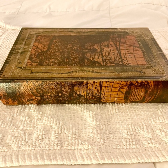 Decorative Book Storage Box - Picture 2 of 4